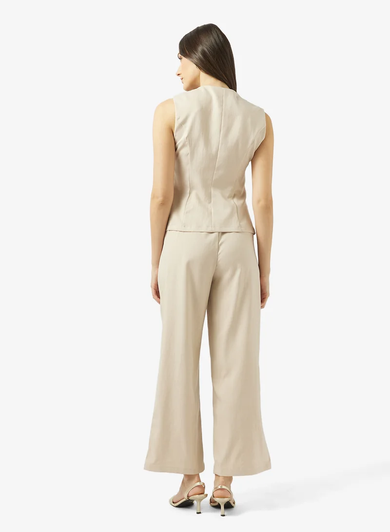 ايلا Vest &Pant Set